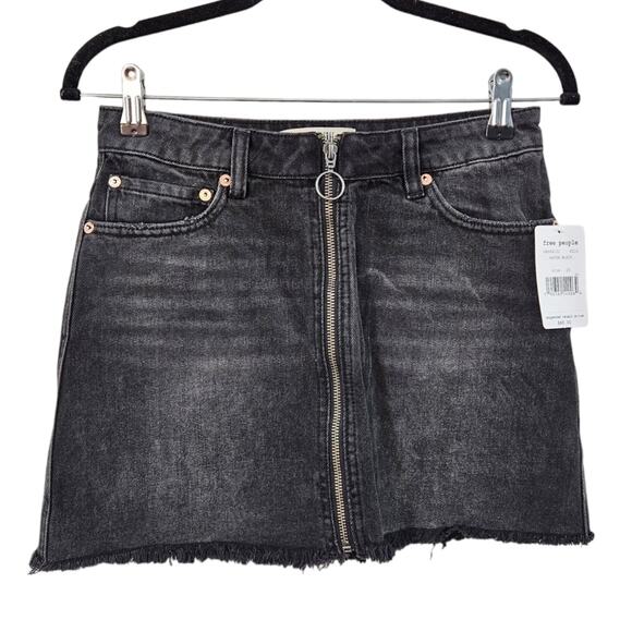 NWT We the Free Zip It Up Washed Denim Mini Skirt Size 25 - Picture 1 of 9